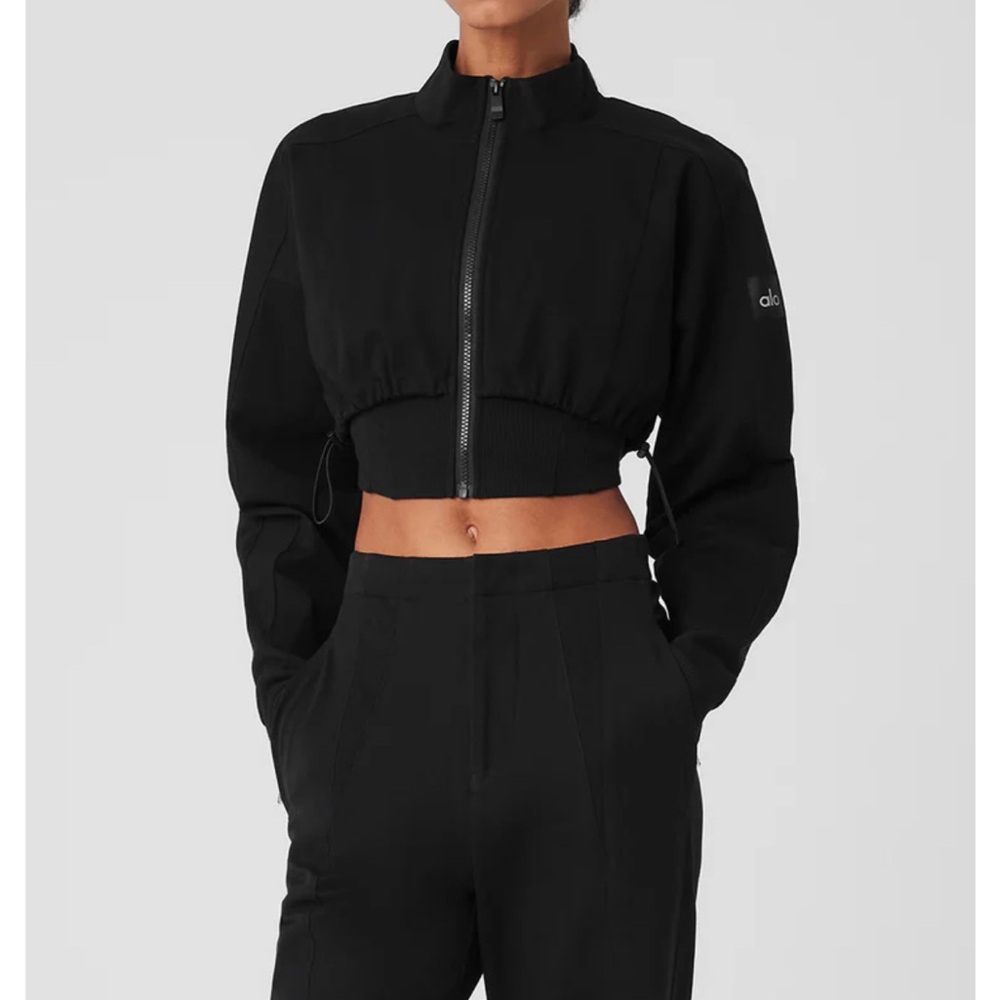 alo on point moto crop jacket